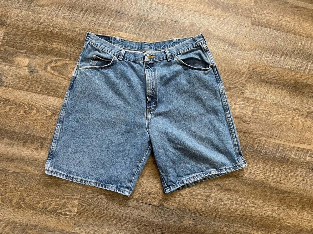 Vintage Wrangler Shorts Mens Size 38 Y2K Baggy Denim Jean Shorts 100% Cotton
